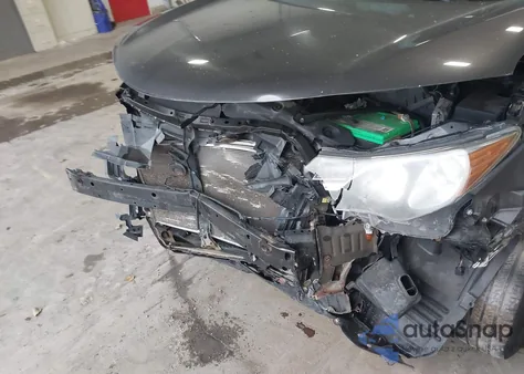 2013 Toyota Rav4 Le z USA, uszkodzony, nr VIN 2T3BFREV4DW055021